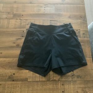 Athleta Trekki Shorts Size 0